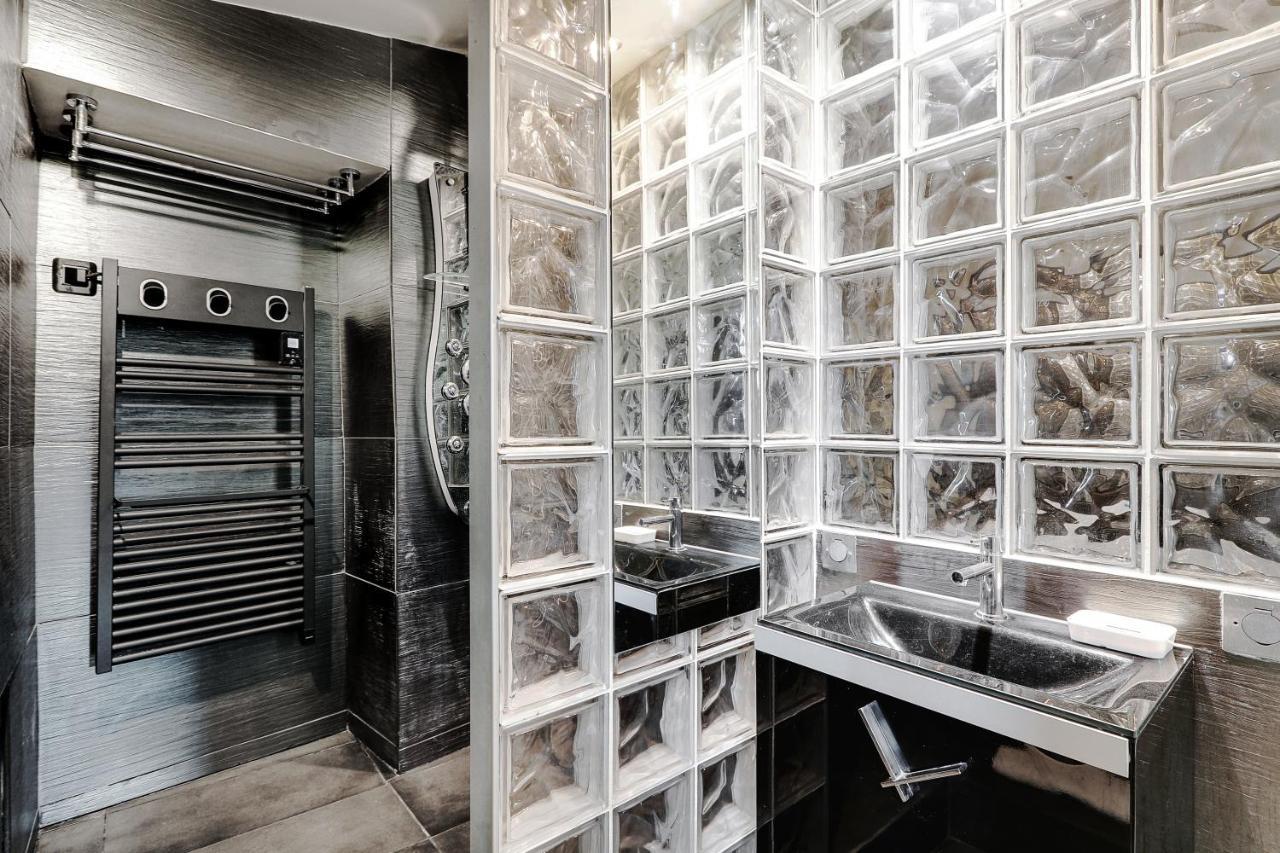 Pick A Flat'S Apartments In Le Marais - Rue Saint Merri Paris Luaran gambar