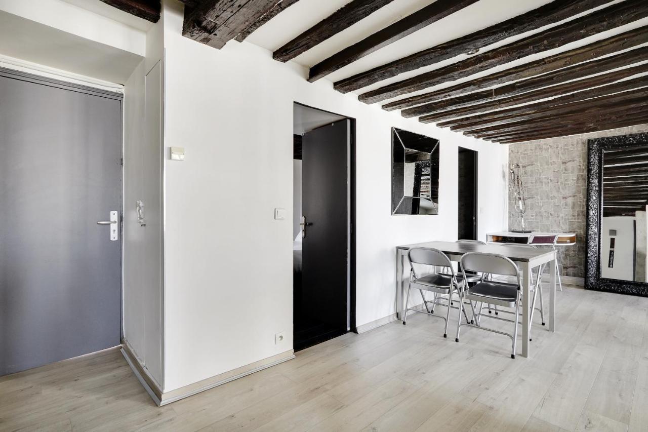 Pick A Flat'S Apartments In Le Marais - Rue Saint Merri Paris Luaran gambar